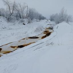 В Иркутске произошел аварийный разлив нефтепродуктов на лед реки Ангара. Фото пресс-службы Ангаро-Байкальского теруправления Росрыболовства